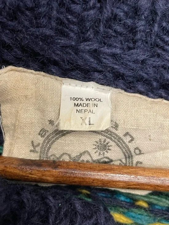 Kathmandu Woolens Navy Chunky Knit Wool Cardigan Size XL Handmade In Nepal - Picture 8 of 10